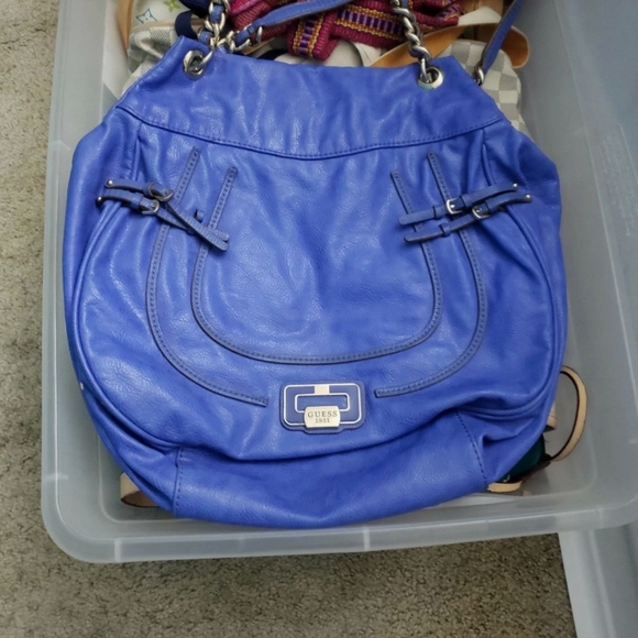 Guess bag - Picture 1 of 2